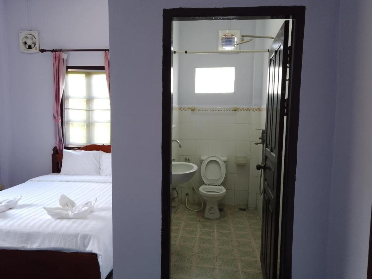 Pp Guesthouse 루앙프라방 외부 사진