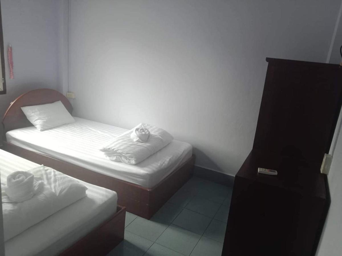 Pp Guesthouse 루앙프라방 외부 사진