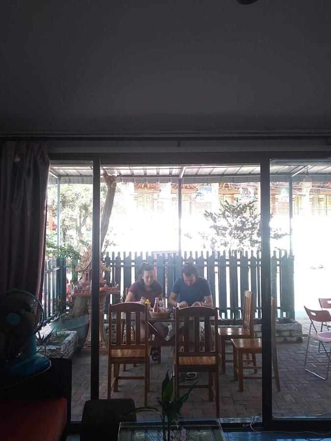 Pp Guesthouse 루앙프라방 외부 사진