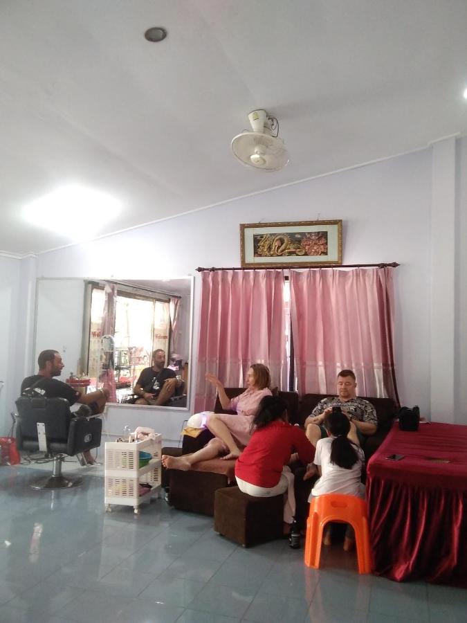 Pp Guesthouse 루앙프라방 외부 사진